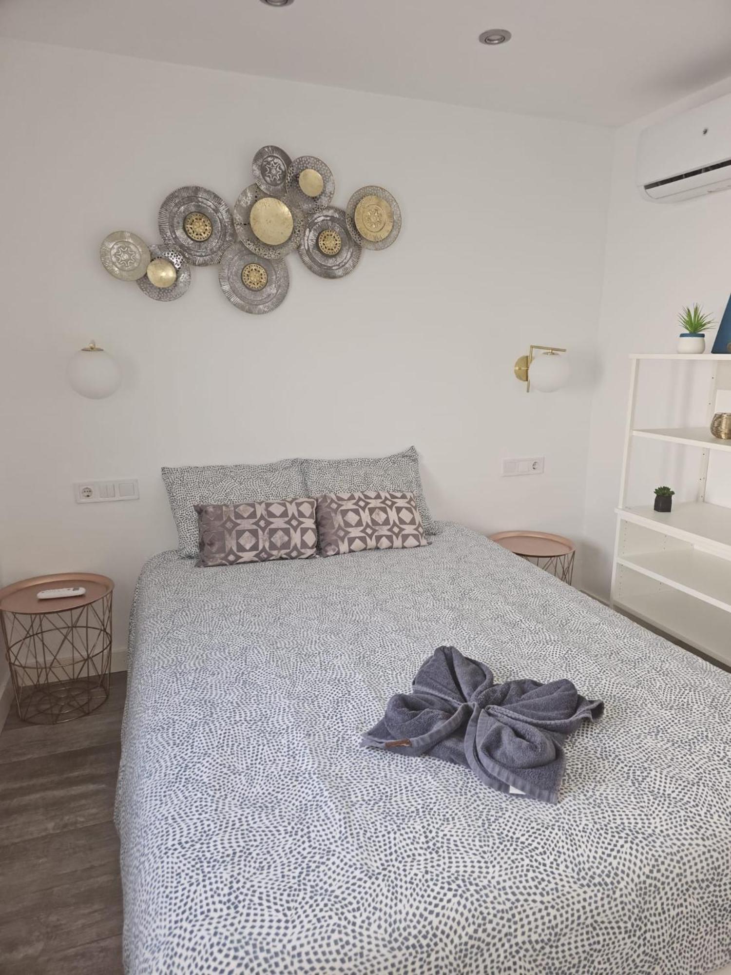 Pueblo Blanco Sea View Apartment By Namaste Elite Торемолинос Екстериор снимка