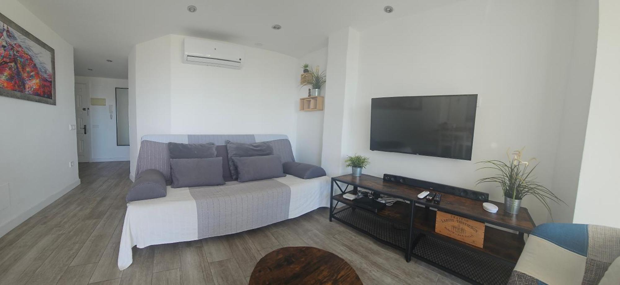 Pueblo Blanco Sea View Apartment By Namaste Elite Торемолинос Екстериор снимка